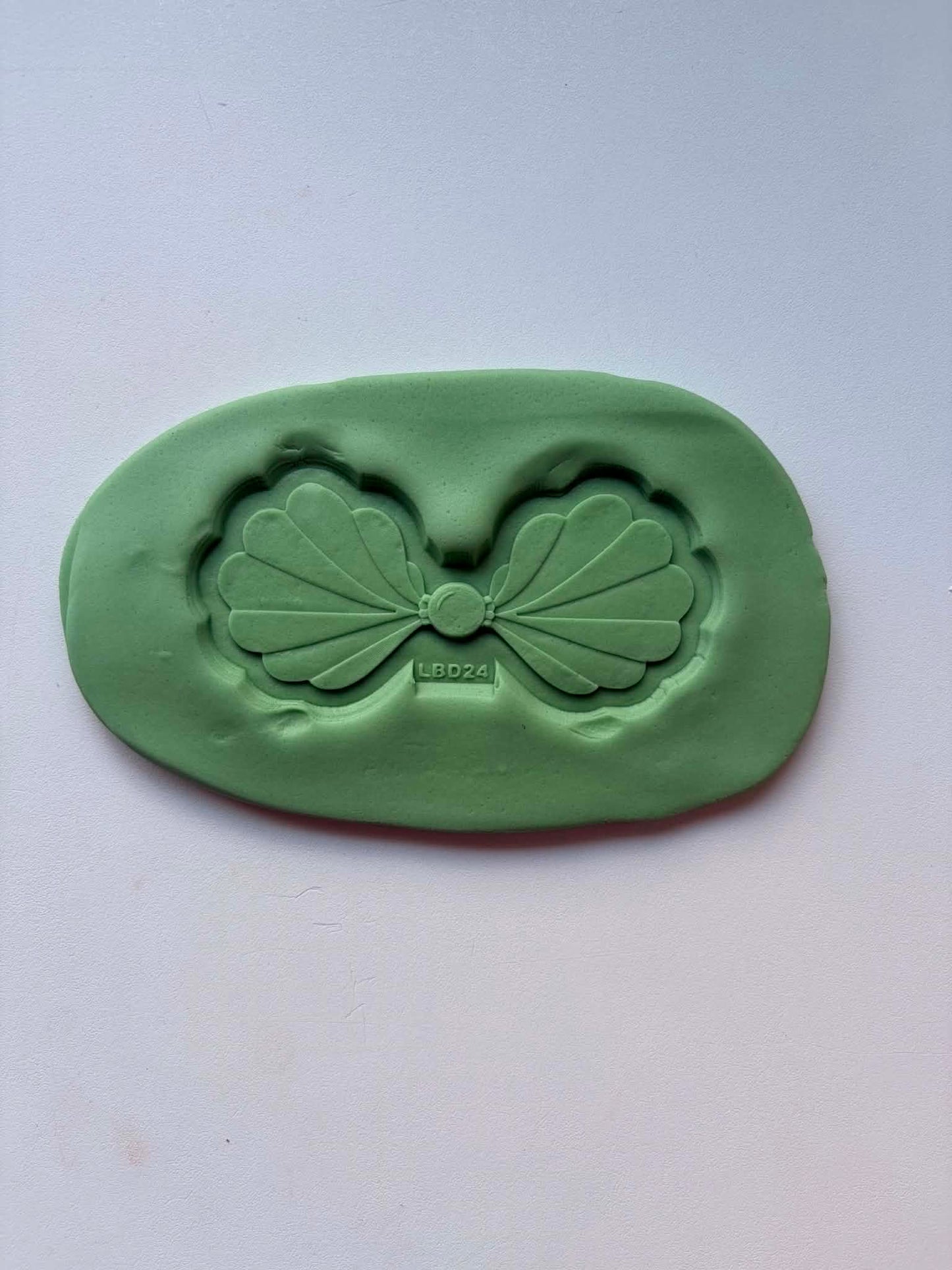 Mermaid shell bra - Cookie Cutter & Stamp