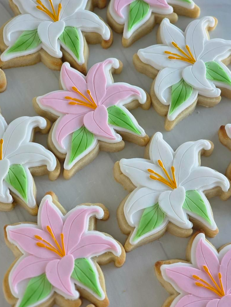 Lily - Cookie Cutter & Stamp