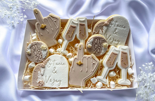 Biscuit boxes