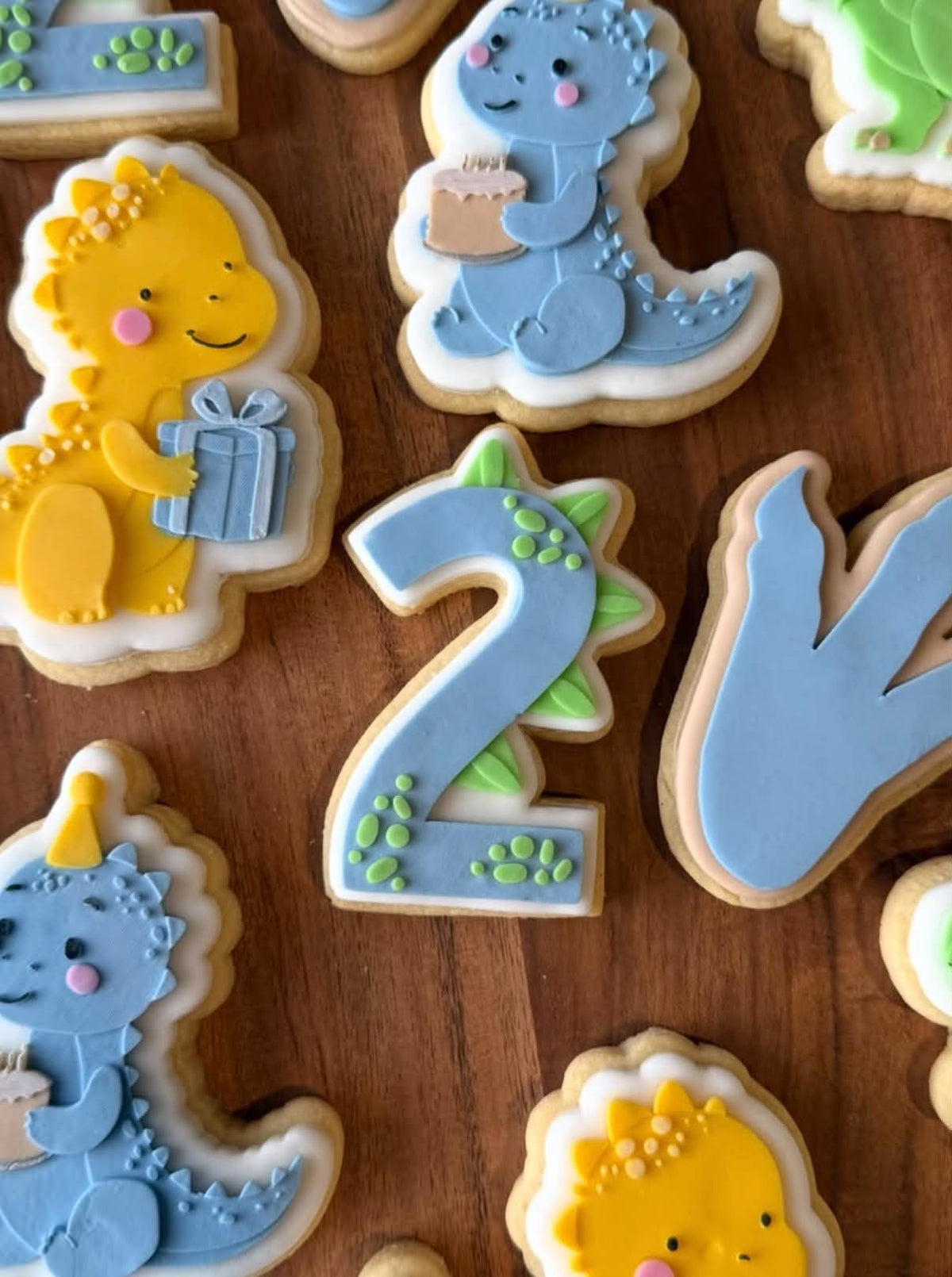 Dinosaur No 2 Cookie Cutter & Stamp
