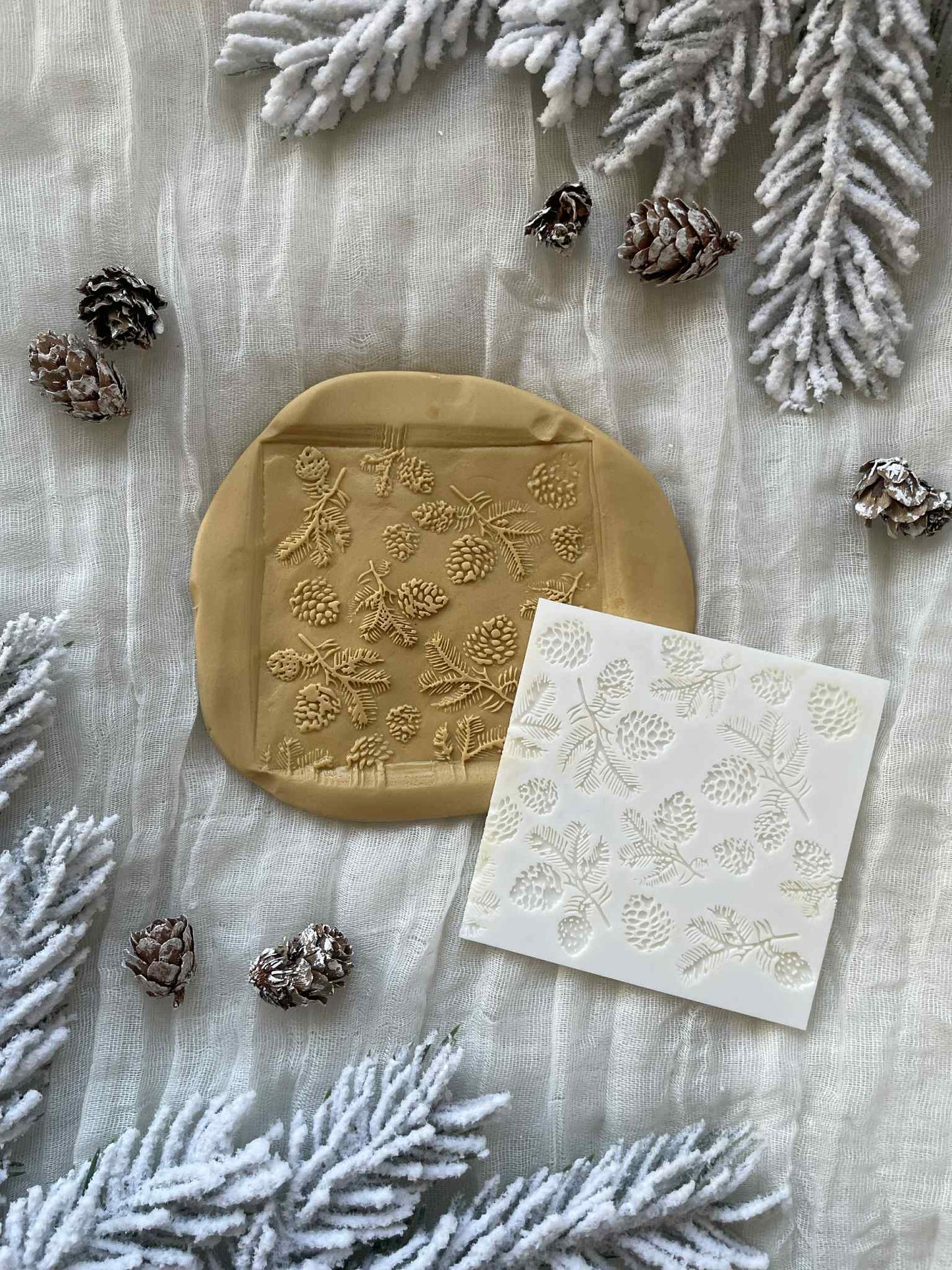 Pinecone Pattern Stamp No Cutter