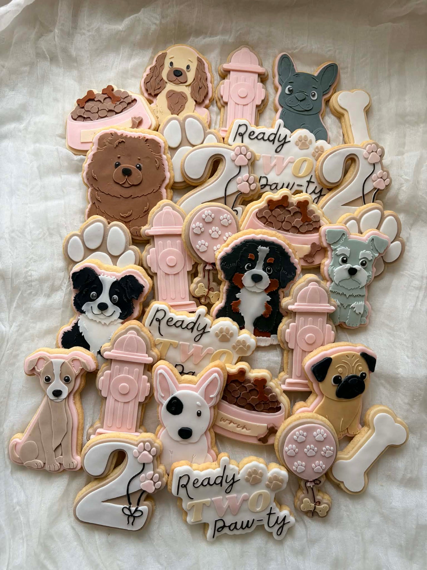 Let's pawty Biscuit Box