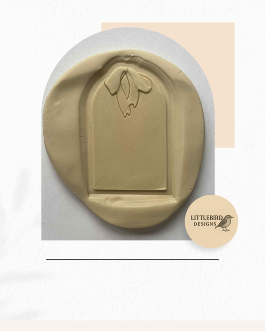 Bow with Arch cookie cutter and stamp