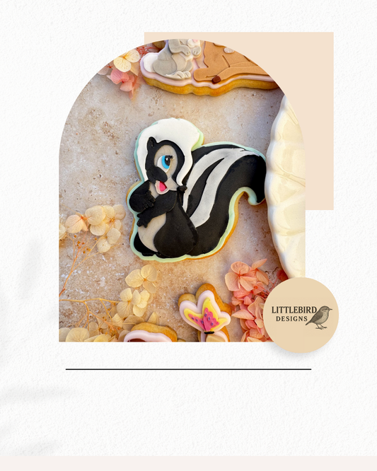 Skunk cookie cutter and stamp