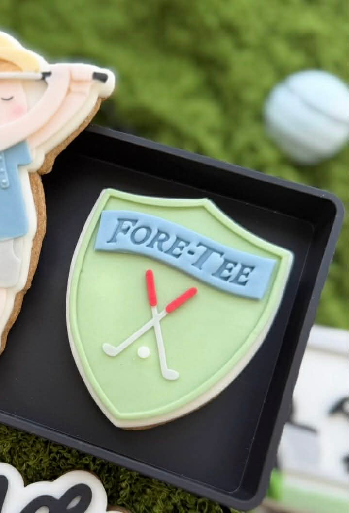 Golf Shield Cookie Cutter & Stamp