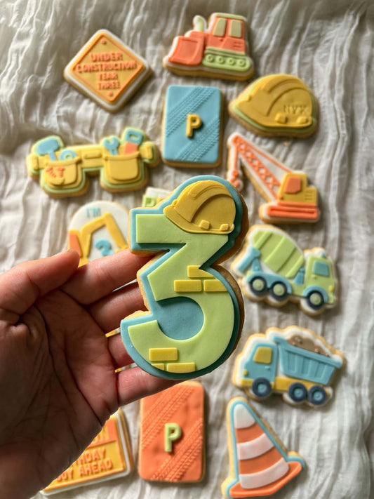 number 3 with hard hat  - Cookie Cutter & Stamp