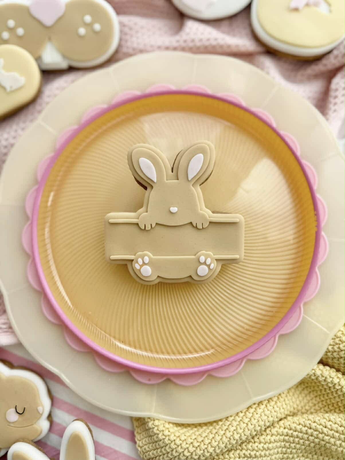 Bunny name plaque - Cookie Cutter & Stamp