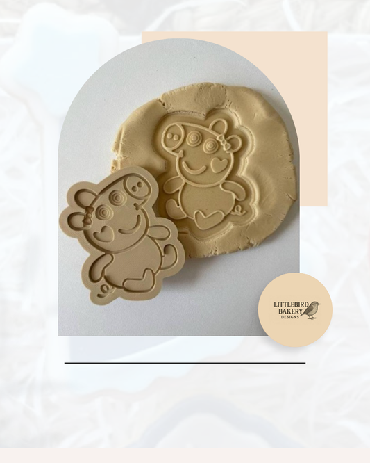 Evie pig cookie cutter and stamp
