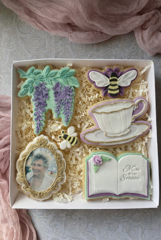 PRE ORDER - Mum of the season big box