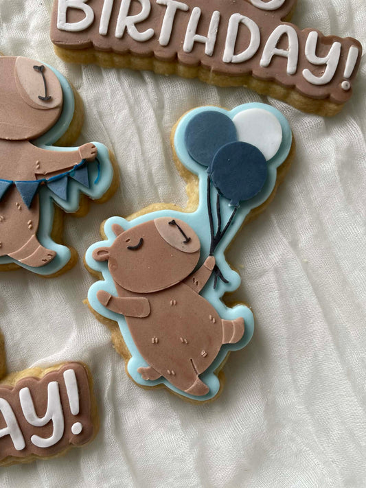 Capybara with balloons - Cookie Cutter & Stamp