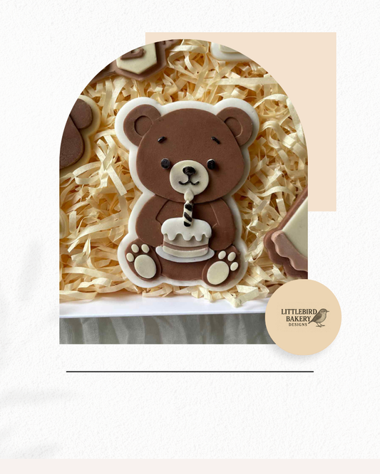 Bear with cake cookie cutter and stamp