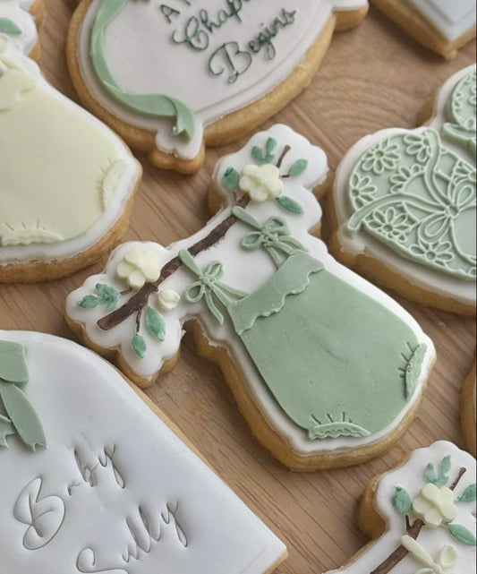 Baby romper on branch - Cookie Cutter & Stamp