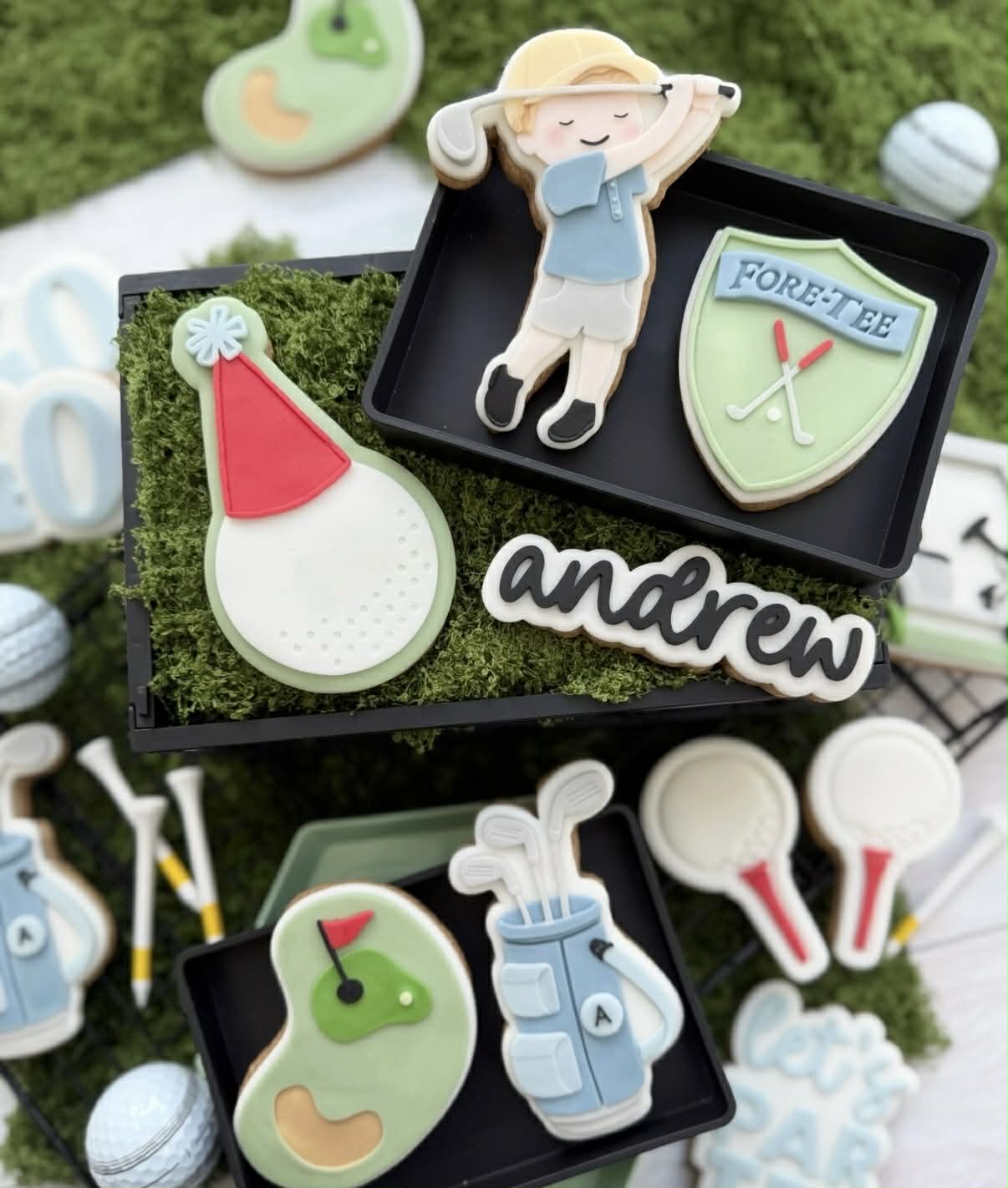 Golf Shield Cookie Cutter & Stamp