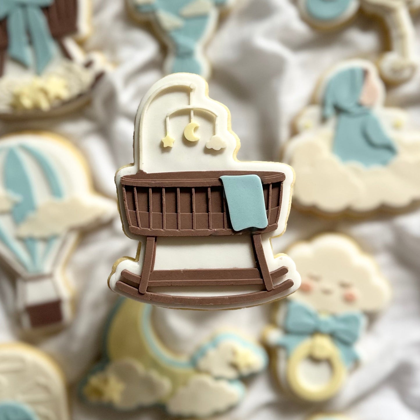 Baby Basinet with Cloud mobile - Cookie Cutter & Stamp