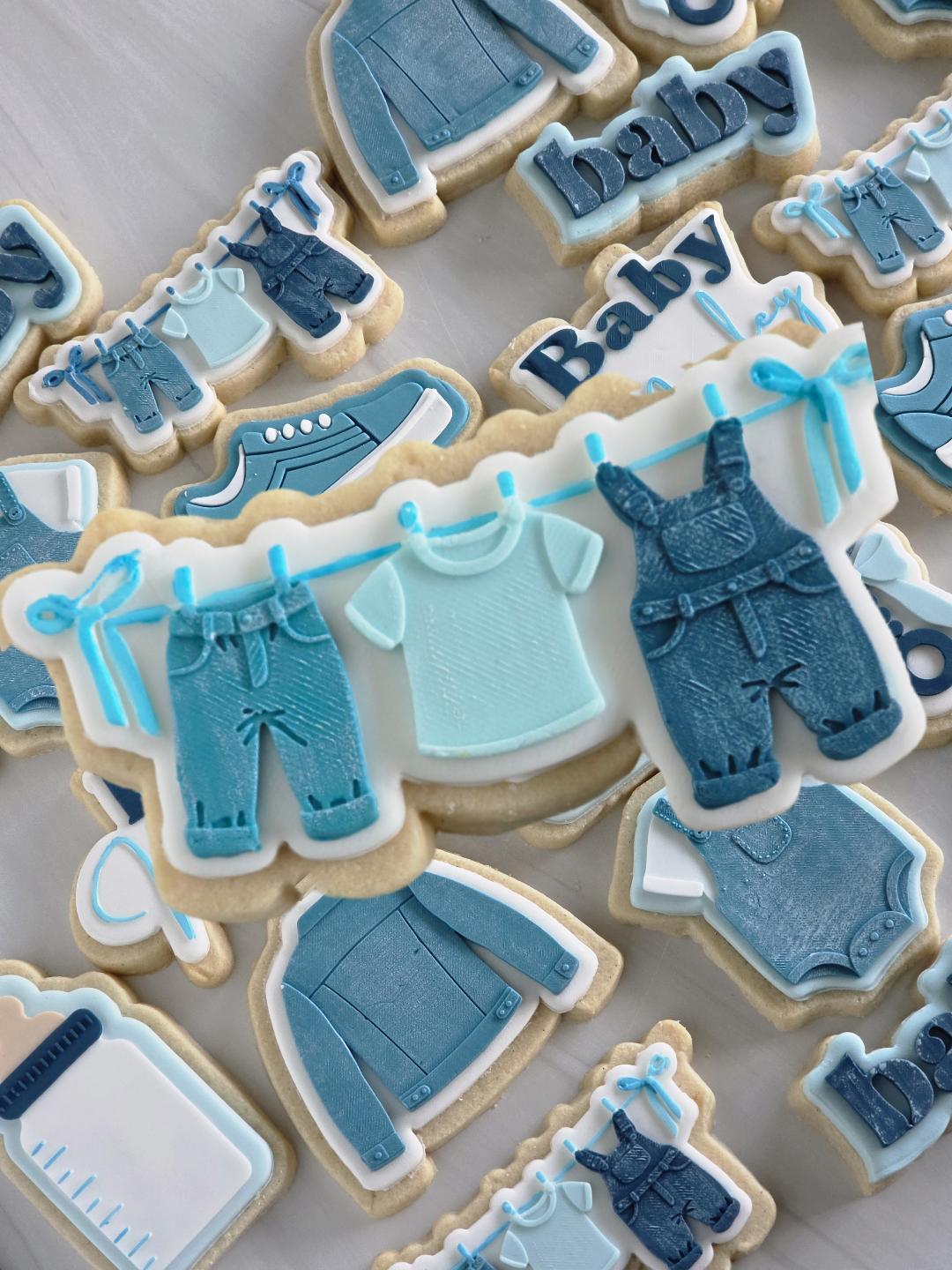 Dungarees on washline - Cookie Cutter & Stamp
