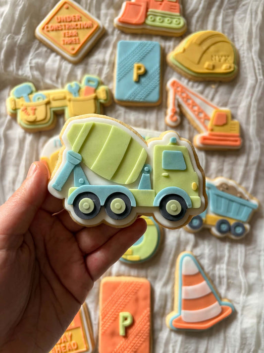 Cement mixer - Cookie Cutter & Stamp