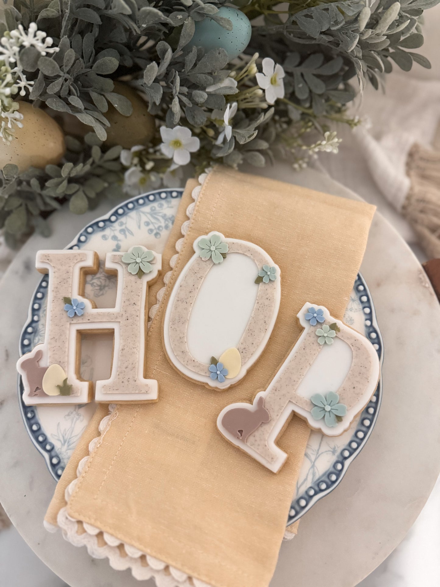 Hop - Cookie Cutter & Stamp