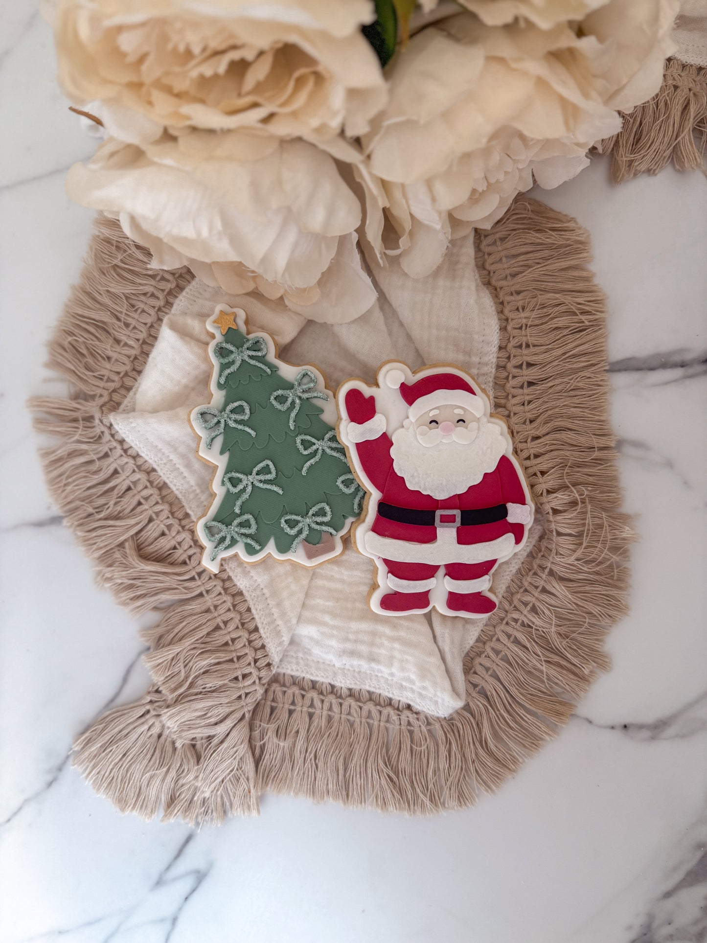 Chrsistmas Tree with bows cookie cutter and stamp