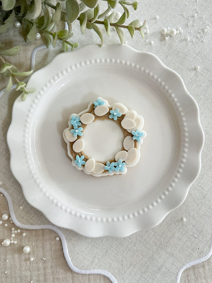 Easter egg wreath - Cookie Cutter & Stamp