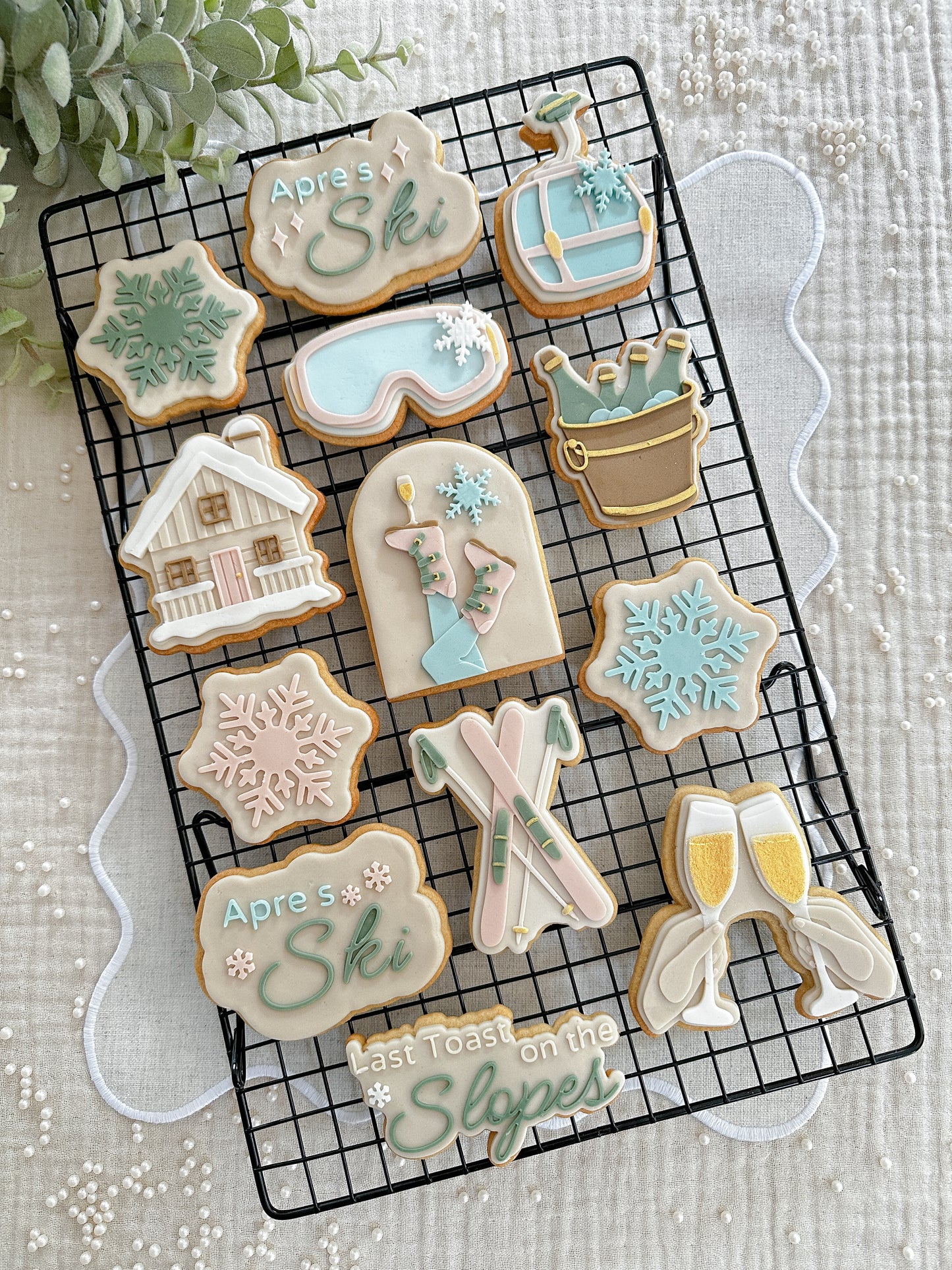 Ski's cookie cutter and stamp