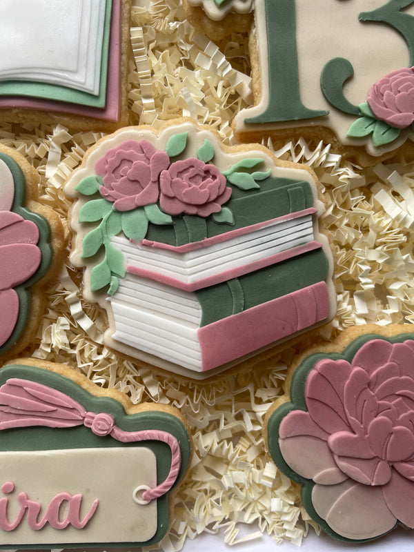 Stack of books - Cookie Cutter & Stamp