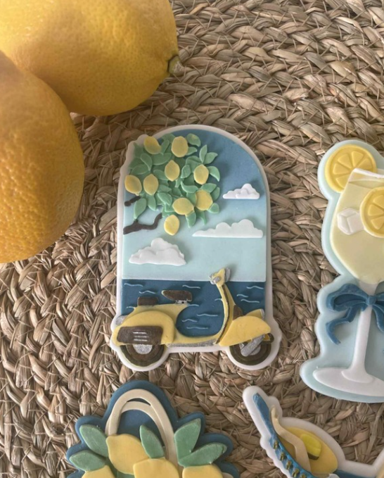 Scooter With Lemon Tree Cookie Cutter & Stamp