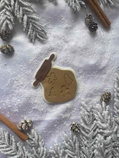 Gingerbread With Rolling Pin cookie cutter and stamp
