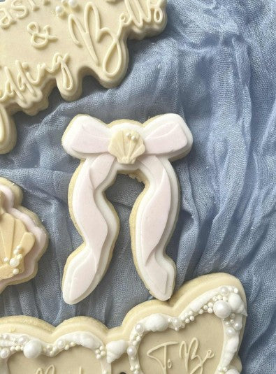 Bow with shell cookie cutter and stamp