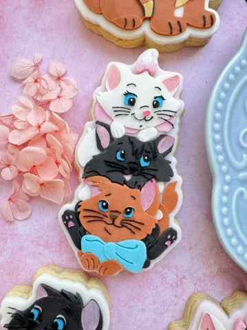 3 kittens cookie cutter and stamp