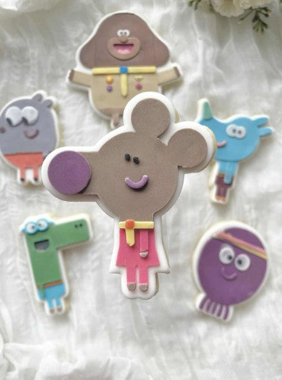 Norrie cookie cutter and stamp