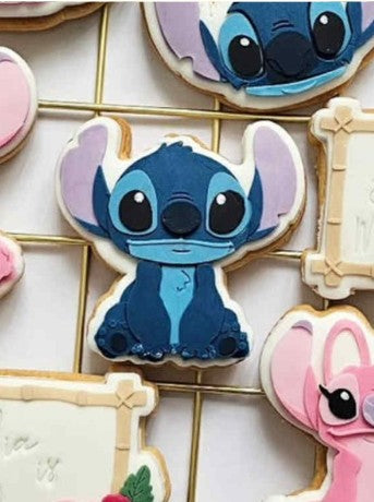 Stitch cookie cutter and stamp