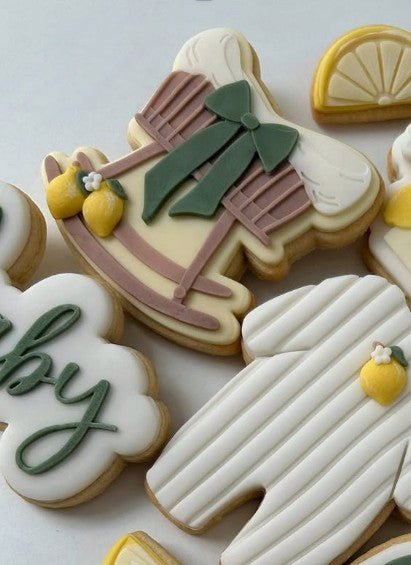 Baby basinet cookie cutter and stamp