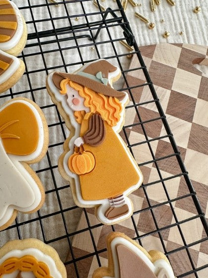 Cute little witch cookie cutter and stamp