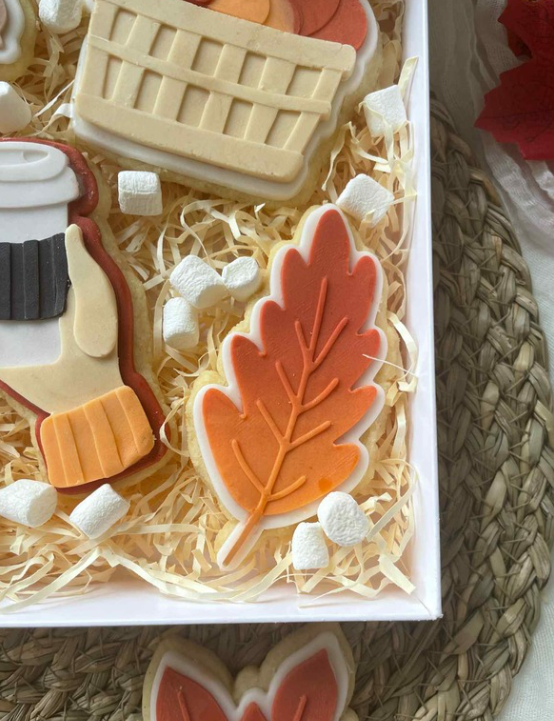 Acorn Leaf Cookie Cutter & Stamp