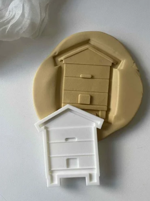 Beehive Cookie Cutter & Stamp