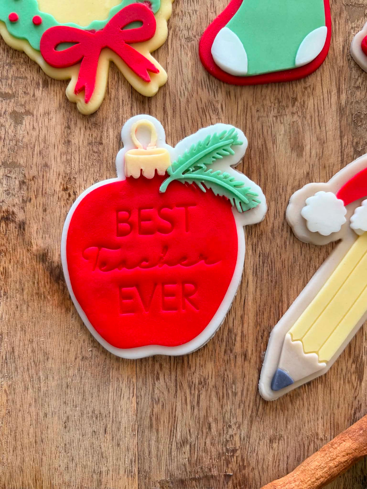 Best Teacher Apple Bauble - Cookie Cutter & Stamp