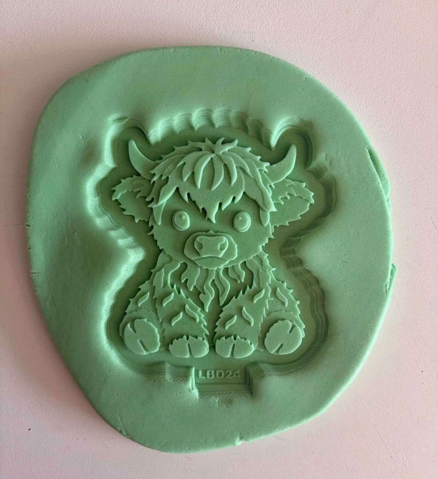 Sitting highland Cow - Cookie Cutter & Stamp