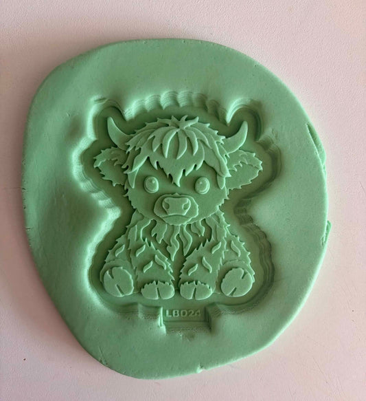 Sitting highland Cow - Cookie Cutter & Stamp