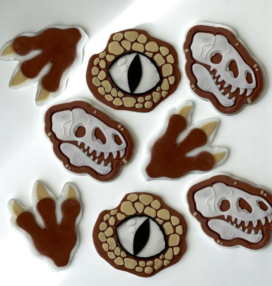 Dino foot cookie cutter and stamp