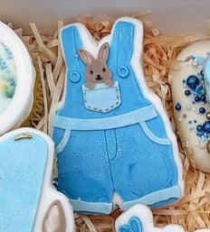 Dungaree's with bunny - Cookie Cutter & Stamp