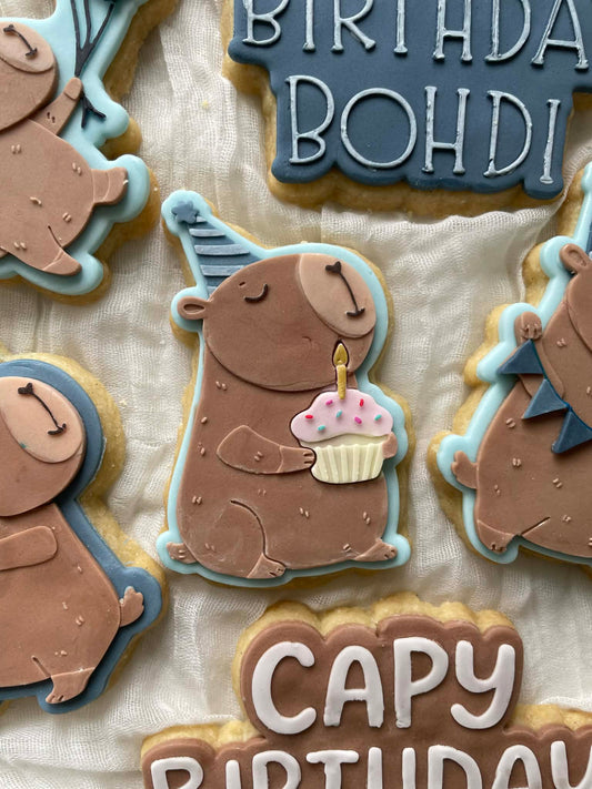 Capybara with cupcake- Cookie Cutter & Stamp