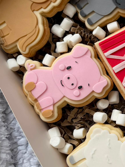 Pig Cookie Cutter & Stamp