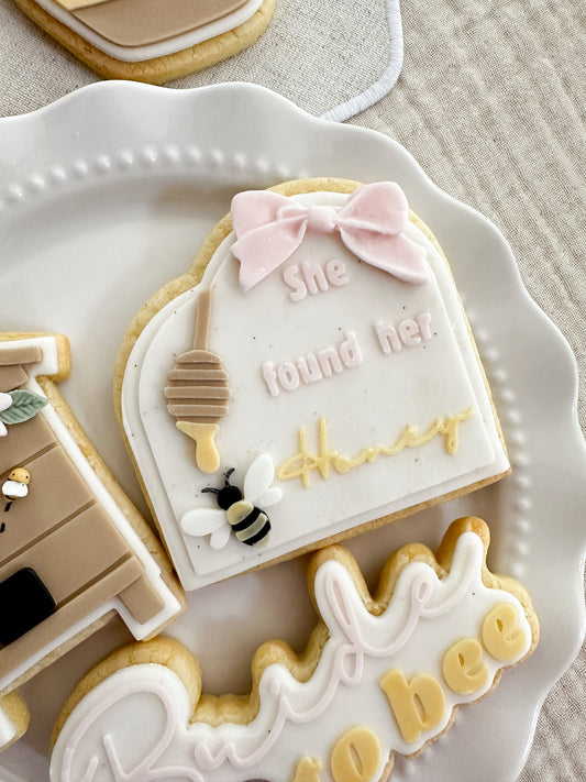 She Found Her Honey Arch Cookie Cutter & Stamp