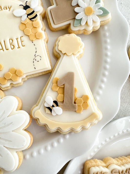 Bee Party Hat Cookie Cutter & Stamp