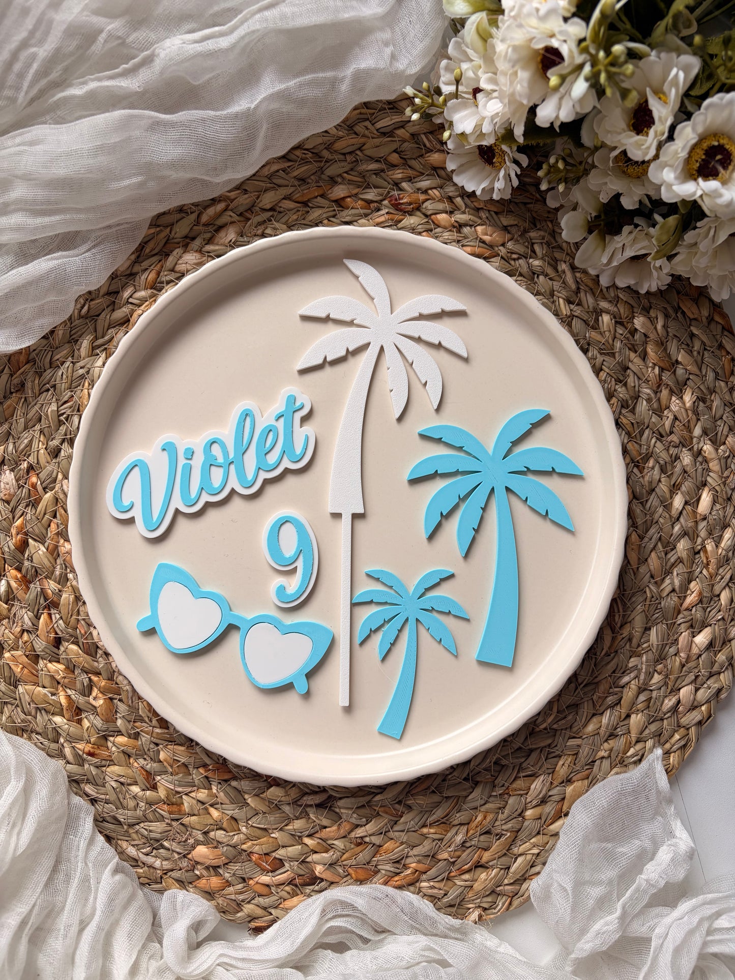 Beach themed toppers for 5' cake - Cupcake toppers
