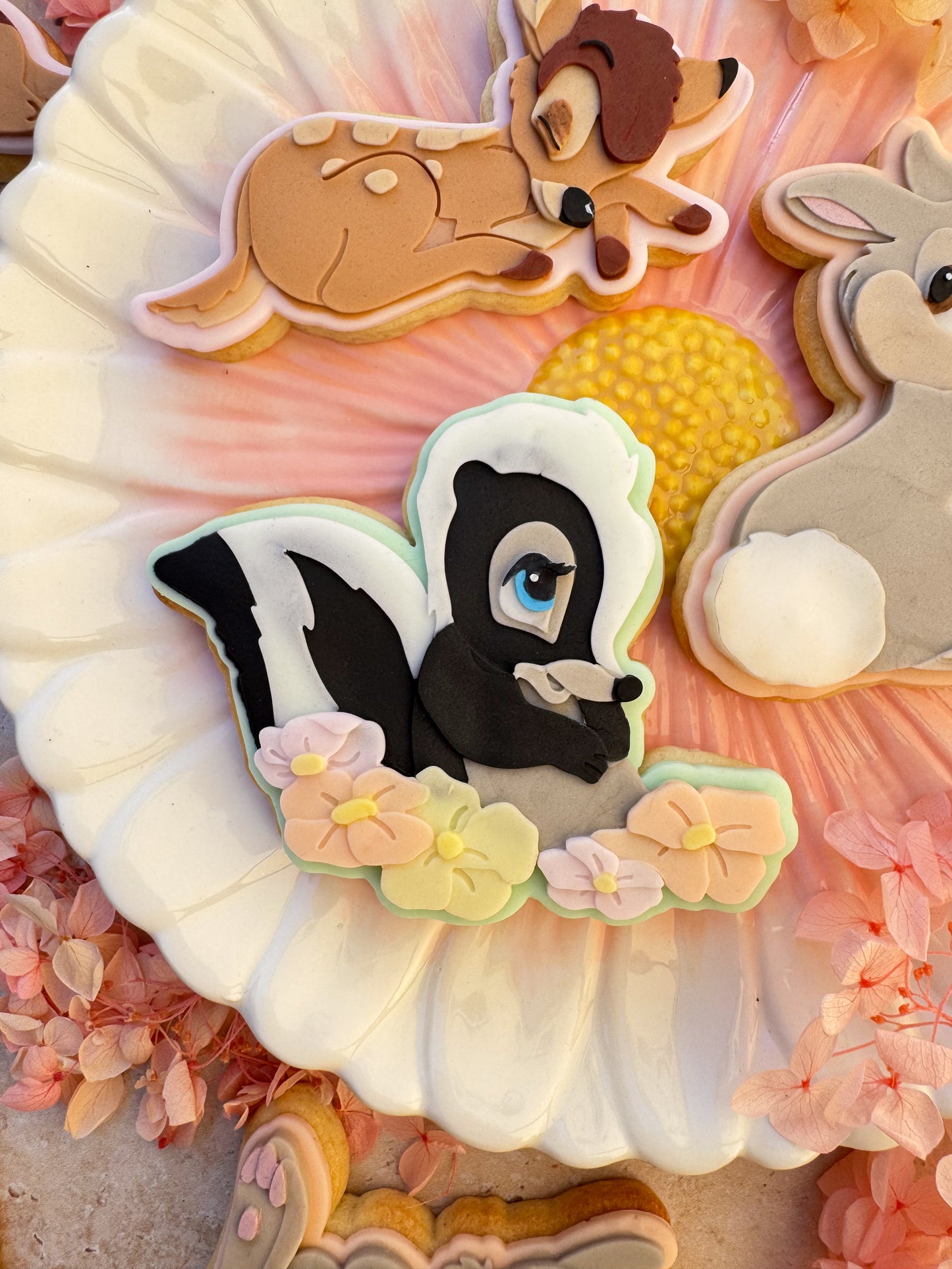 Skunk with flowers cookie cutter and stamp