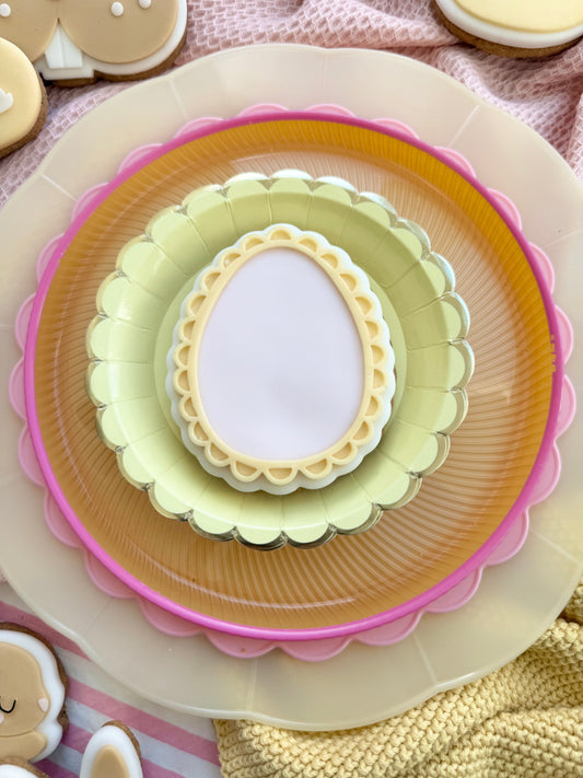 Easter egg with lace trim - Cookie Cutter & Stamp