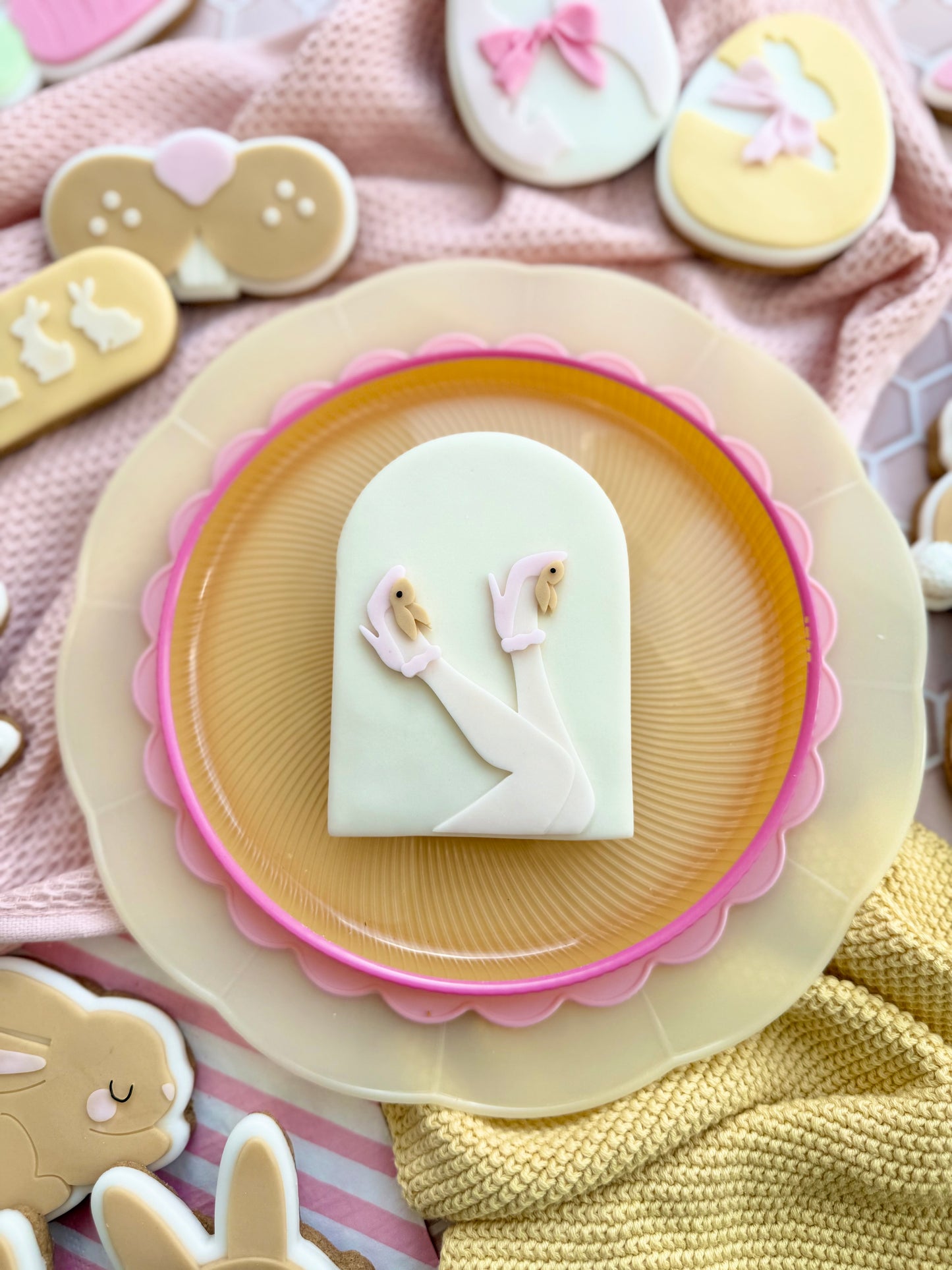 Legs with bunny shoes - Cookie Cutter & Stamp