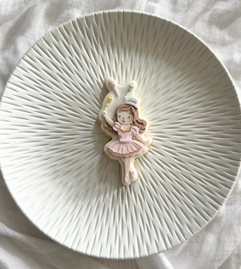 Girl Juggler - Cookie Cutter & Stamp
