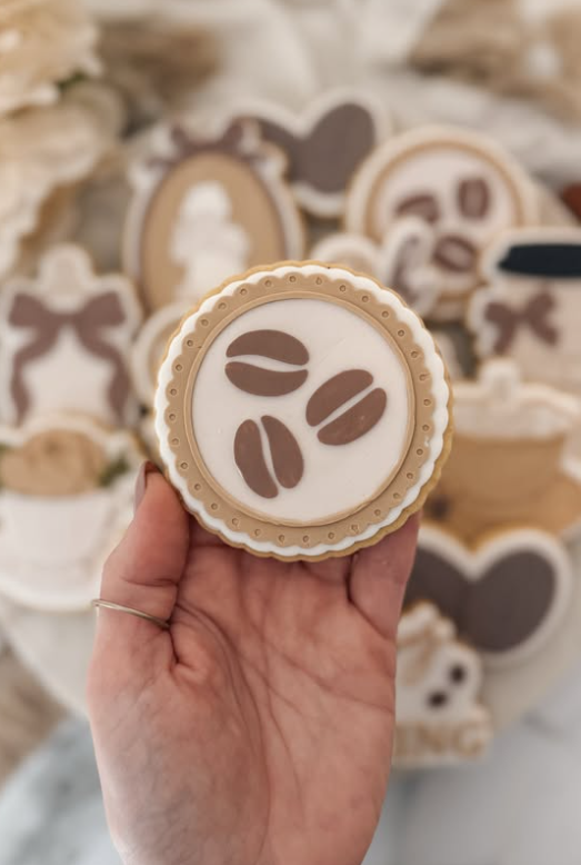 Coffee beans in lace frame - Cookie Cutter & Stamp